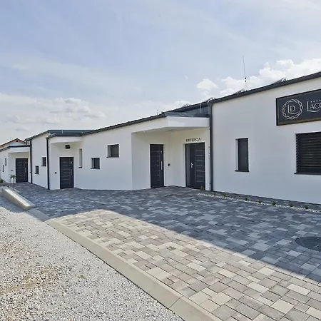 Apartmany Lacov Dom Klcov Exterior photo