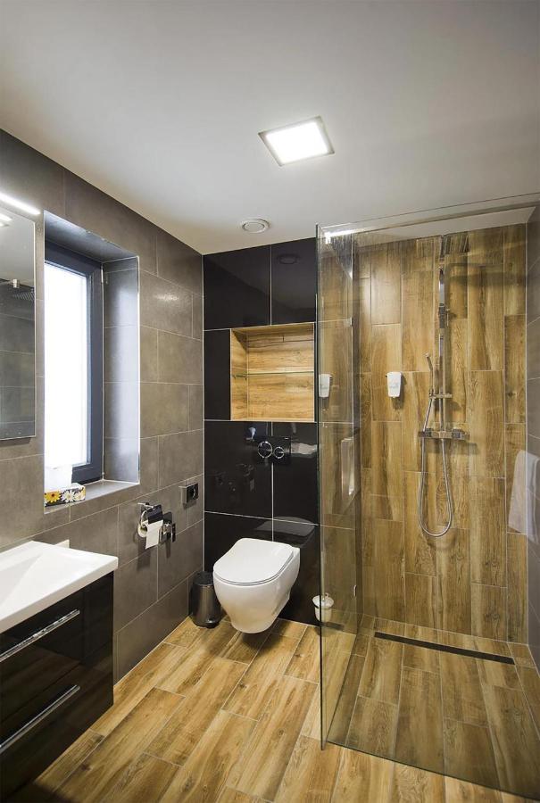 Lacov Dom Apartment *